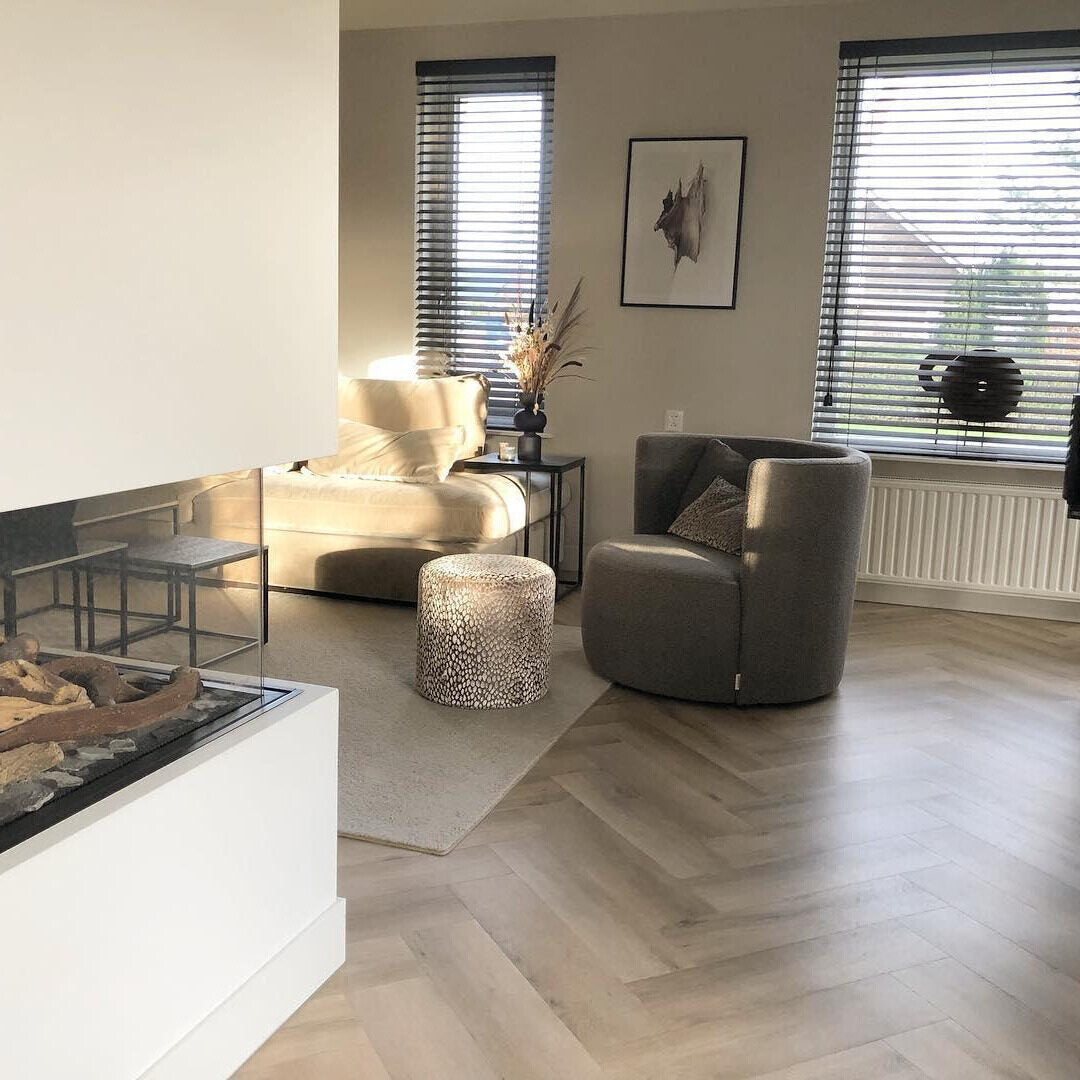 VivaFloors - Herringbone 6840