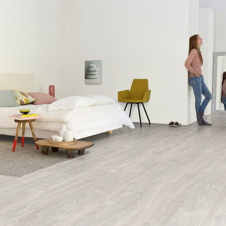 Quick-Step Impressive Ultra – Klassische Patina-Graueiche (IMU3560)