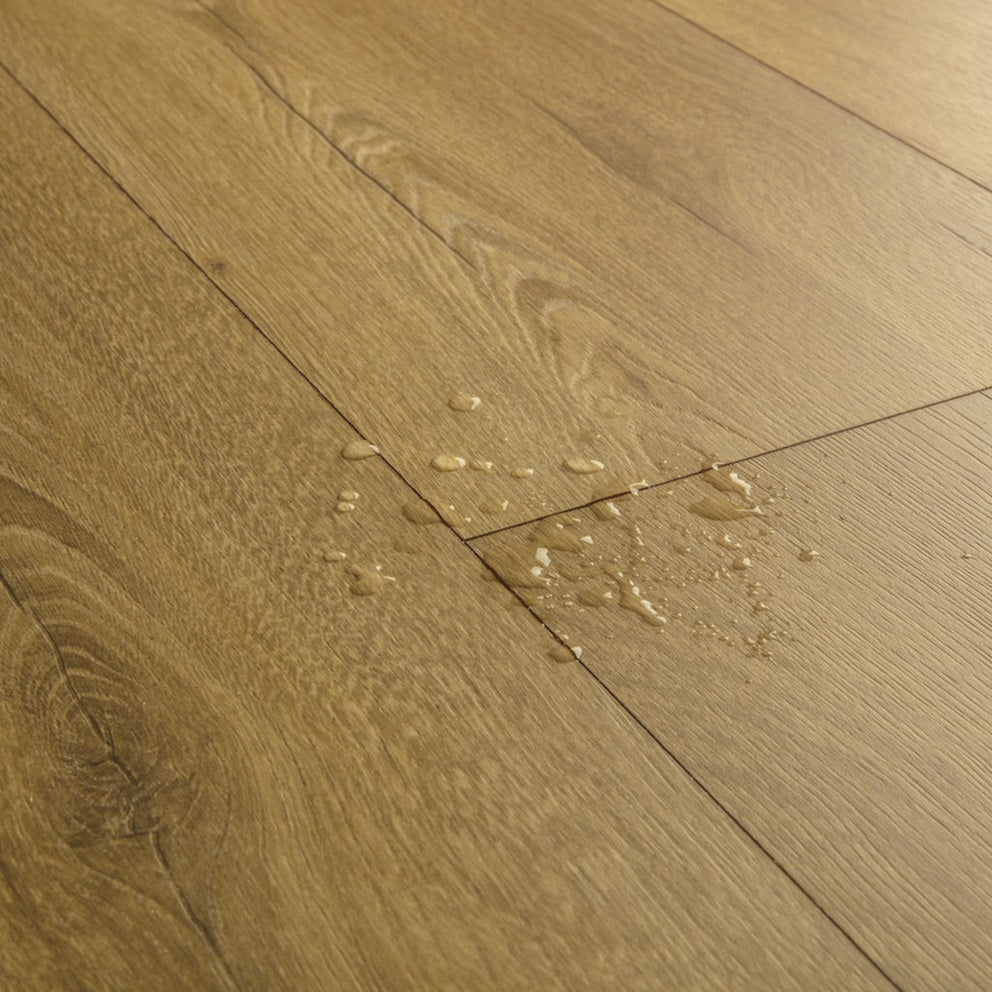 Quick-Step Classic – Honigbraune Eiche (CLM5792)