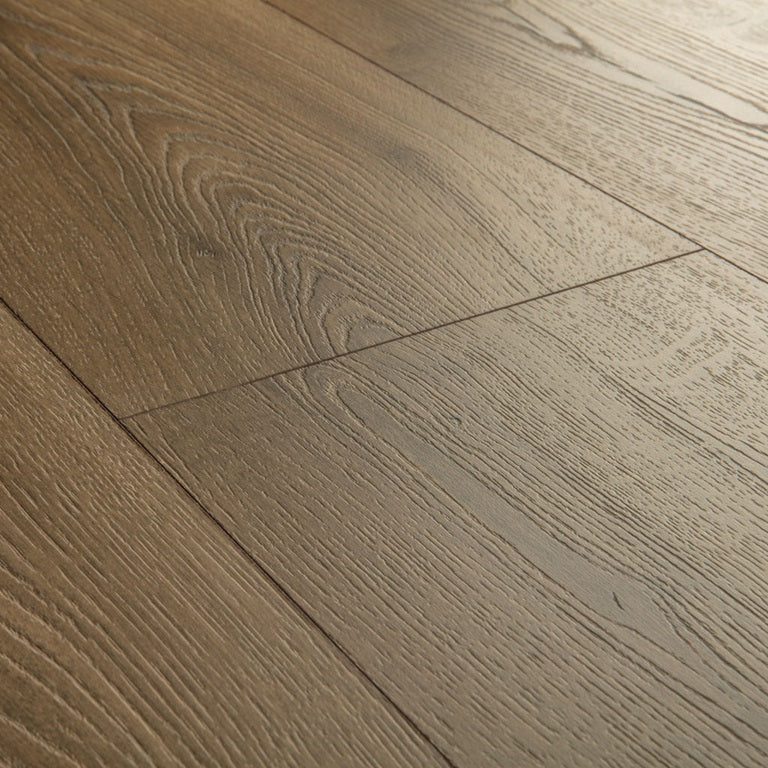 Quick-Step Classic – Warme Braune Eiche (CLM5789)