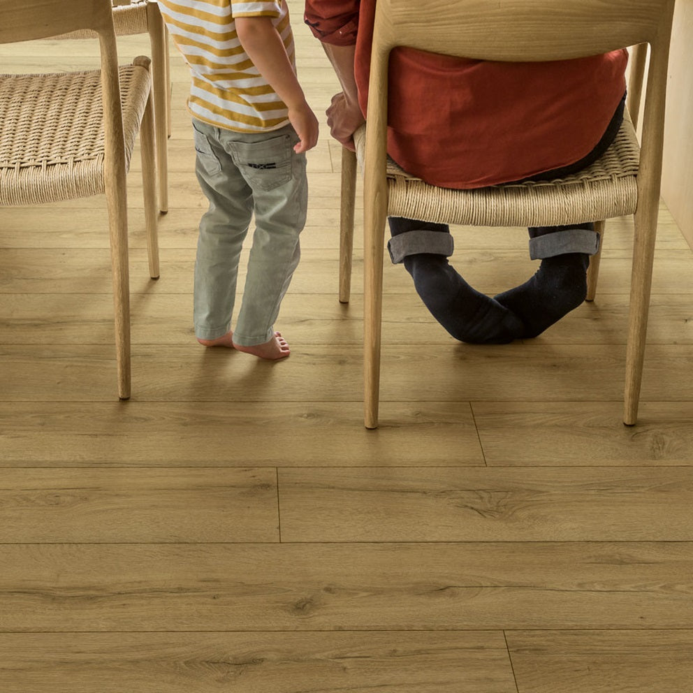 Quick-Step Classic – Honigbraune Eiche (CLM5792)