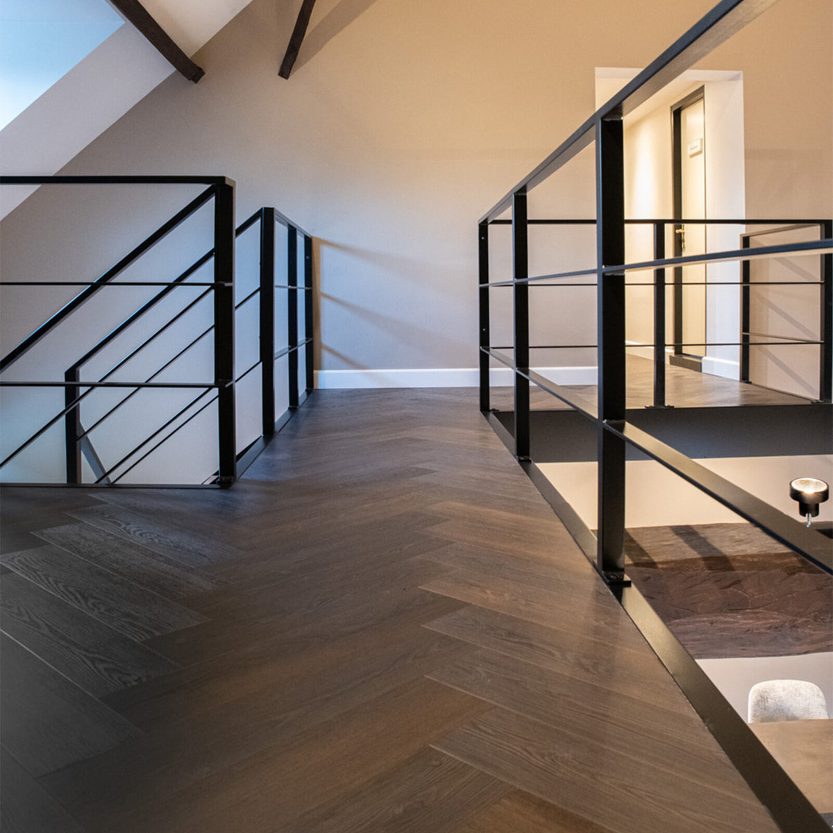 VivaFloors - Herringbone 4530