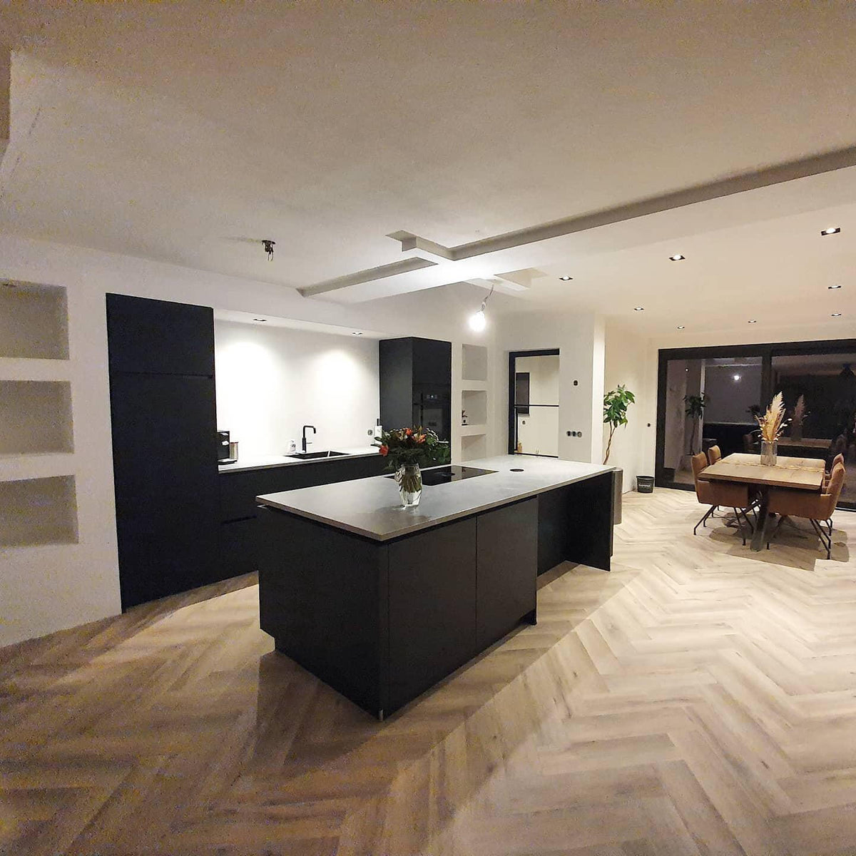 VivaFloors - Herringbone 6840