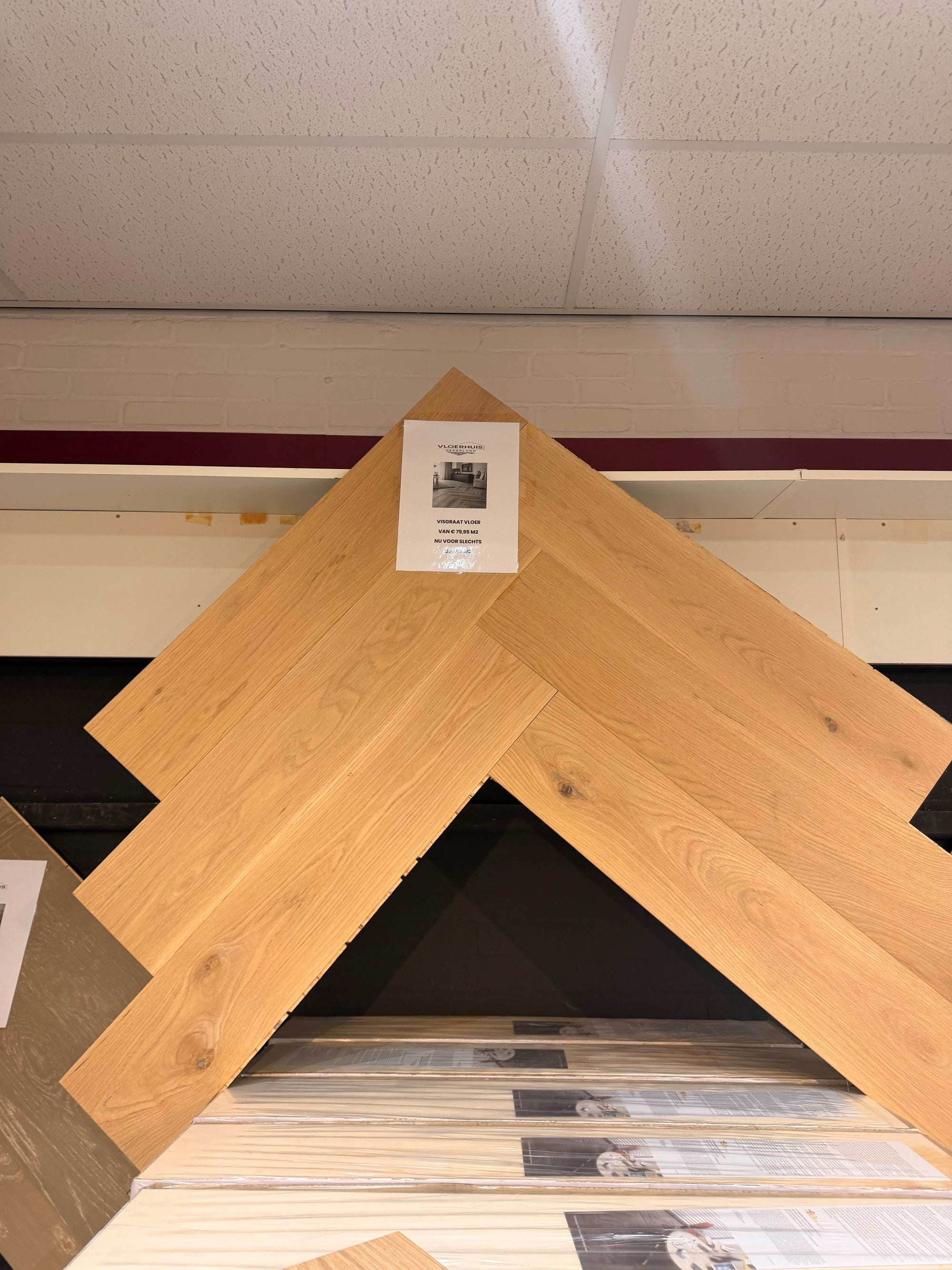 Aanbieding Houten vloeren Hongaarse punt & Visgraat vloeren