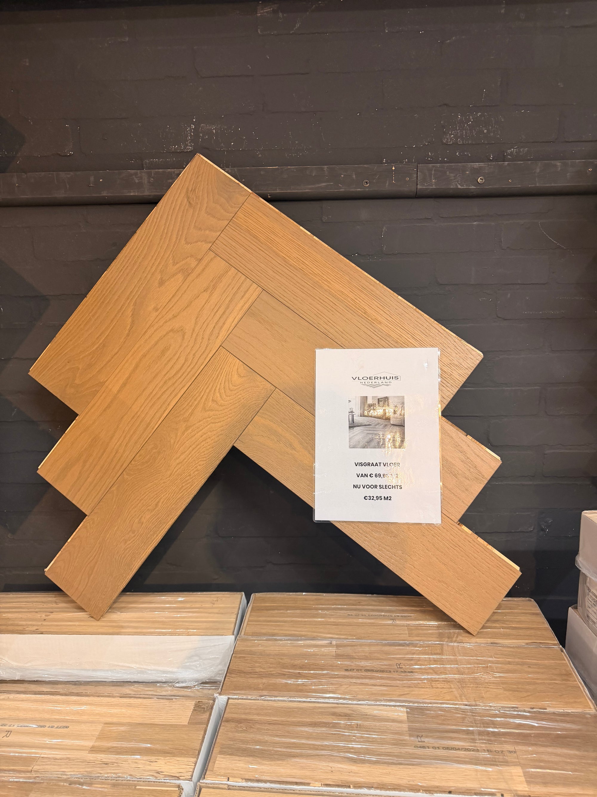 Aanbieding Houten vloeren Hongaarse punt & Visgraat vloeren