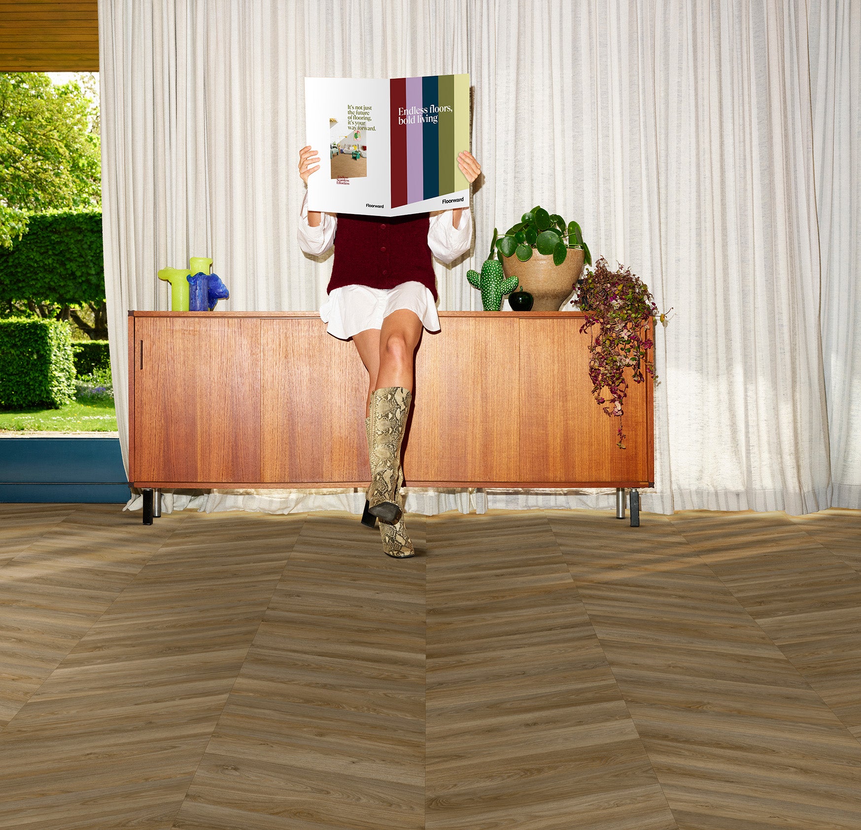 Floorward - Leon Barn Hay P44