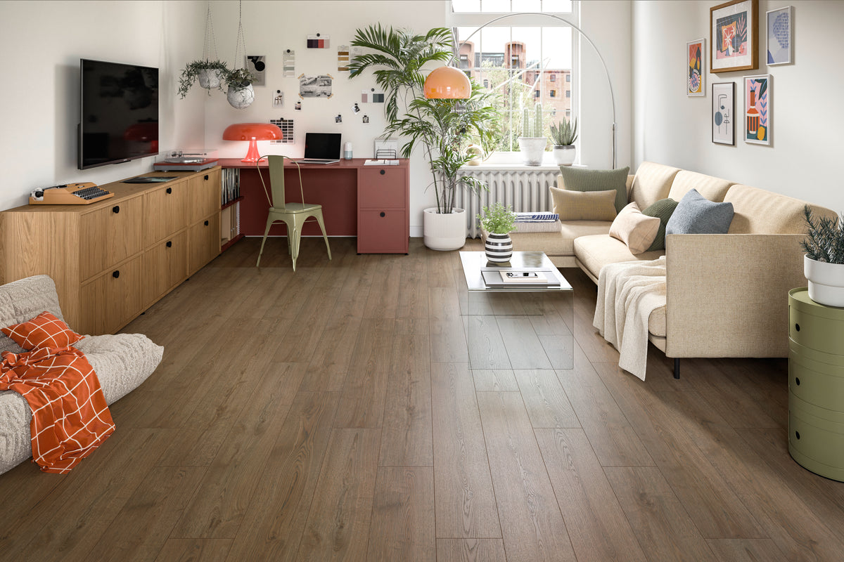 Floor House Netherlands Dark natural oak Q5