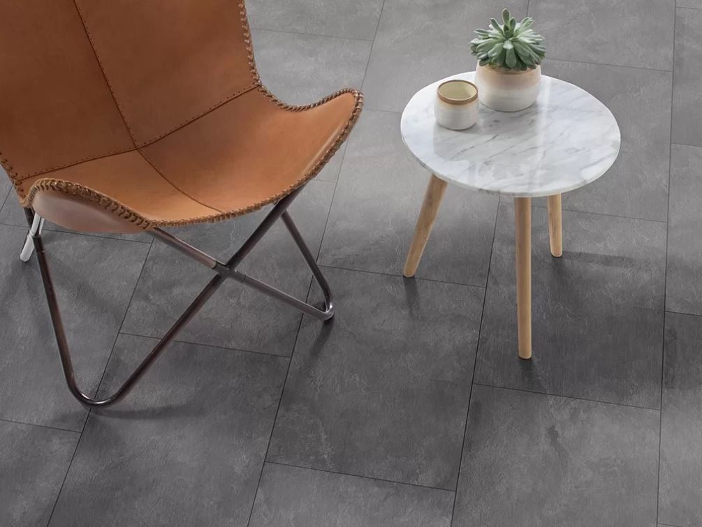 Floor House Netherlands Tile Black Q5
