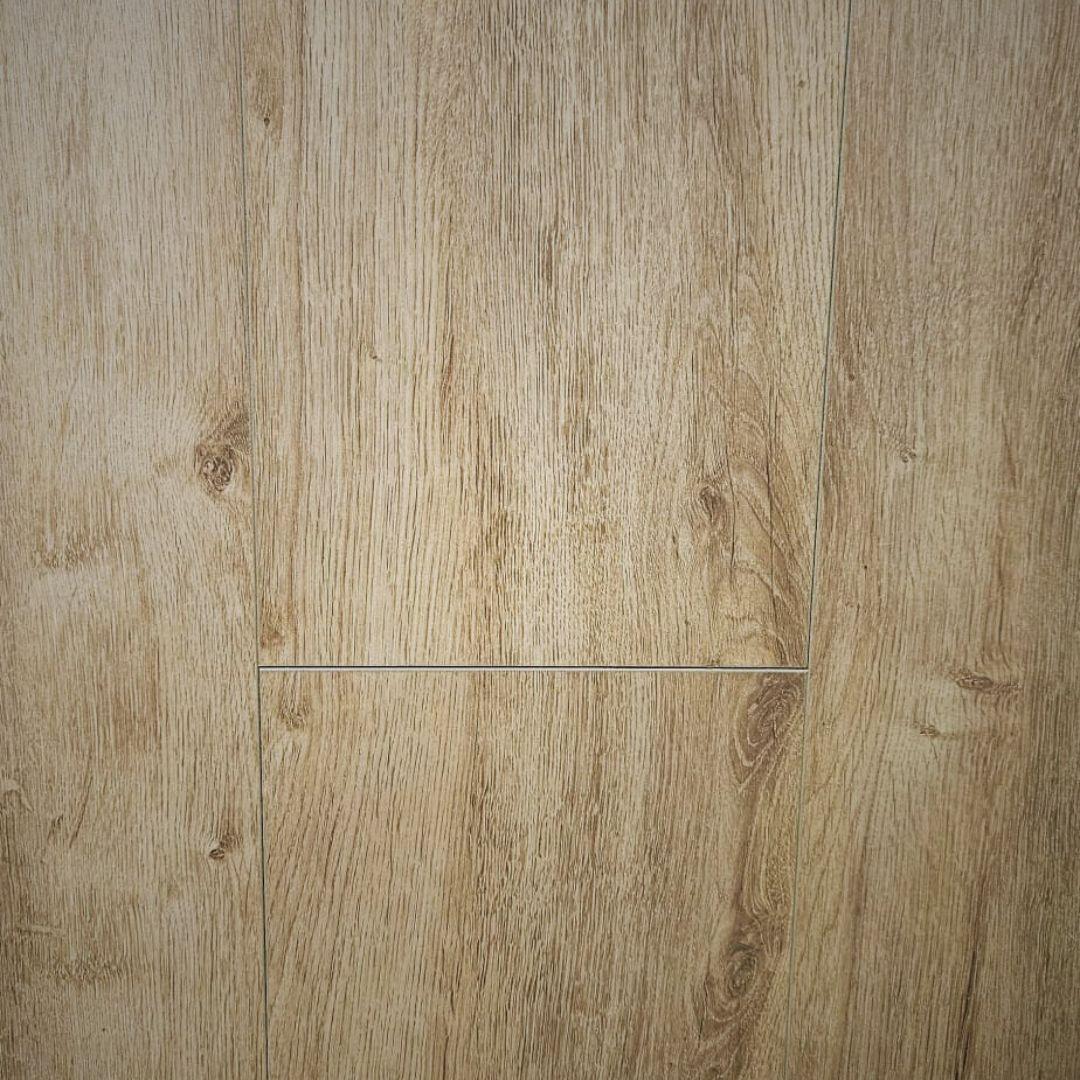 Laminate XB Maris Natural Oak – Warm, Water-Resistant Laminate Flooring with Character